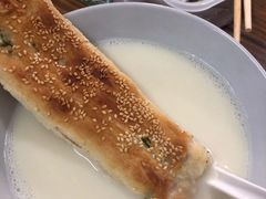 -云南大锅豆浆店