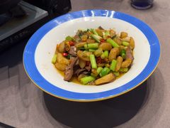 -香山湖家家宴(中山陵店)