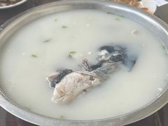 -美顺香食府鱼头老店(雪野湖店)