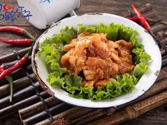 掌中宝-马路牙子地桌烤肉(工体店)