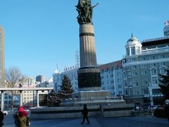 -人民防洪胜利纪念塔