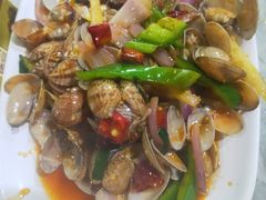 葱姜炒花甲-四川小胡子海鲜(丁村万人海鲜广场店)