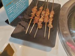 -哈尔滨烧烤·山河村铁锅炖(交大店)