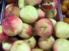 甘草桃-老炳·七丛松甘草水果