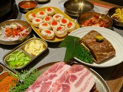 -草家酱蟹炭火烤肉店(珲春南路一店)