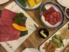 -炼火烤肉店