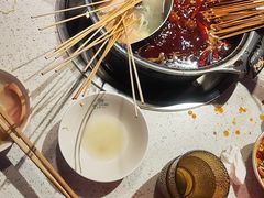 -钢管厂五区小郡肝串串香(蜀都万达店)