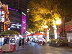 -吉庆街美食广场