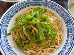 青椒肉丝盘水面-孟家蟹包(锦绣街店)