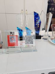 点击看大图 -LJOY丽锦造型·烫发染发