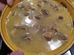 石锅牦牛肉-峰瑞藏地美食·石锅鸡·牦牛肉(大昭寺品牌店)