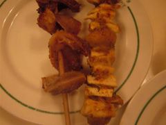 羊板筋：￥2/串；羊脆骨：￥2/串-苏力坦新疆特色(东直门店)