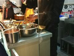 -徐亮烤蹄(建设路店)