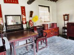 -百里峡七彩艺术小镇