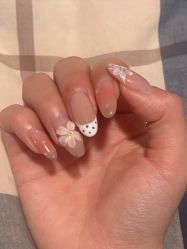 -晨·艺美甲美睫