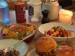 手撕猪肉汉堡-RAC BAR(安福路店)