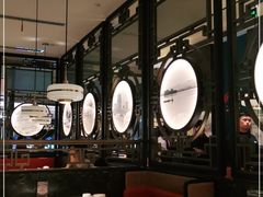 大堂-新白鹿餐厅(金鹰新街口店)