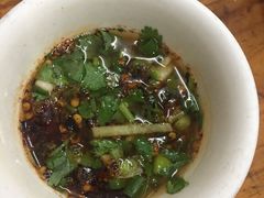 -苗伯妈酸汤火锅