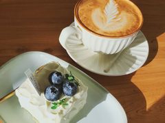 -AHAVA·Fang Baking Studio