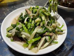 -唔呶喔哩酒家(生产街店)