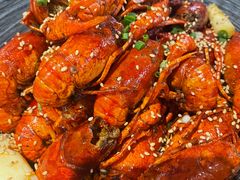 -肥肥虾庄·金牌油焖大虾(沙湖店)