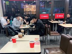 李先生牛肉面-李先生牛肉面大王(北京站售票厅餐厅)