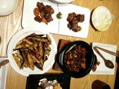 -峨嵋小镇·川菜(勒泰中心店)