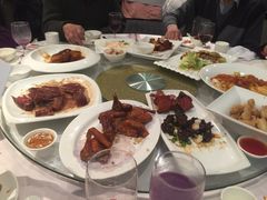 -御花园·粤菜·海鲜火锅(中山公园店)