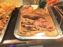 -怡豪大饭店·49楼旋转自助餐厅