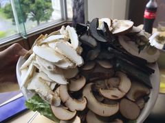 -野菌皇海景野生菌火锅(滨海大道店)