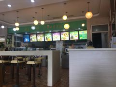 -六和餐饮(东城根店)