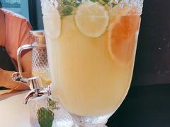 -鸣记脆皮烤鱼·海鲜烤鱼(三八广场店)