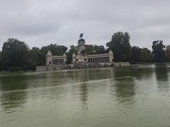 -阿方索十二世纪念碑