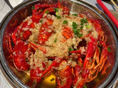-巴厘龙虾·榜首油焖大虾(音乐学院·沿江酒馆店)