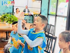 -蓝话筒·少儿成人演讲口才·主持朗诵·戏剧表演(大华第一坊店)