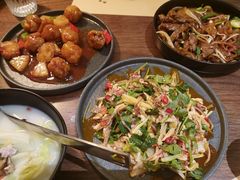 -来龙里 精致 东南亚餐室(万象城店)