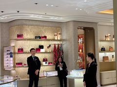 -卡地亚(杭州大厦精品店)