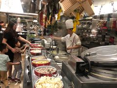 -圣丰索菲特·2 On 988 Café 自助餐厅