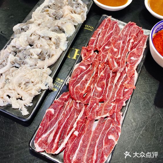 新金鸿牛肉城·靠肉(新溪店)