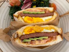 -玲婧胡同·生日蛋糕·餐厅(嘉里城店)