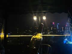 -冰冰龙虾·江湖菜·花园江景餐厅