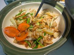 -费大厨辣椒炒肉(高铁吾悦广场店)