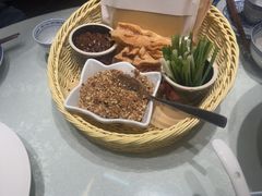 -鲁菜根·泰山菜(泰山店)