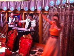 歌舞表演-大汗行宫园林餐厅