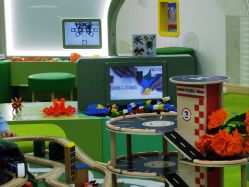 -莫莉幻想儿童乐园(北京金隅嘉品店)