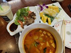 -Dang restaurant (patong phuket)