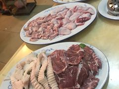 -华哥新鲜猪精品美食
