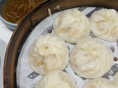 -馋三尺蟹粉小笼(人民广场店)