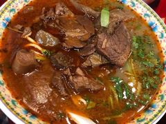 -金杨拉面王小吃面馆·牛三宝面·红烧牛肉粉