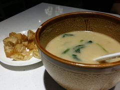 老济南甜沫-闫府私房菜·百年鲁菜(恒隆店)